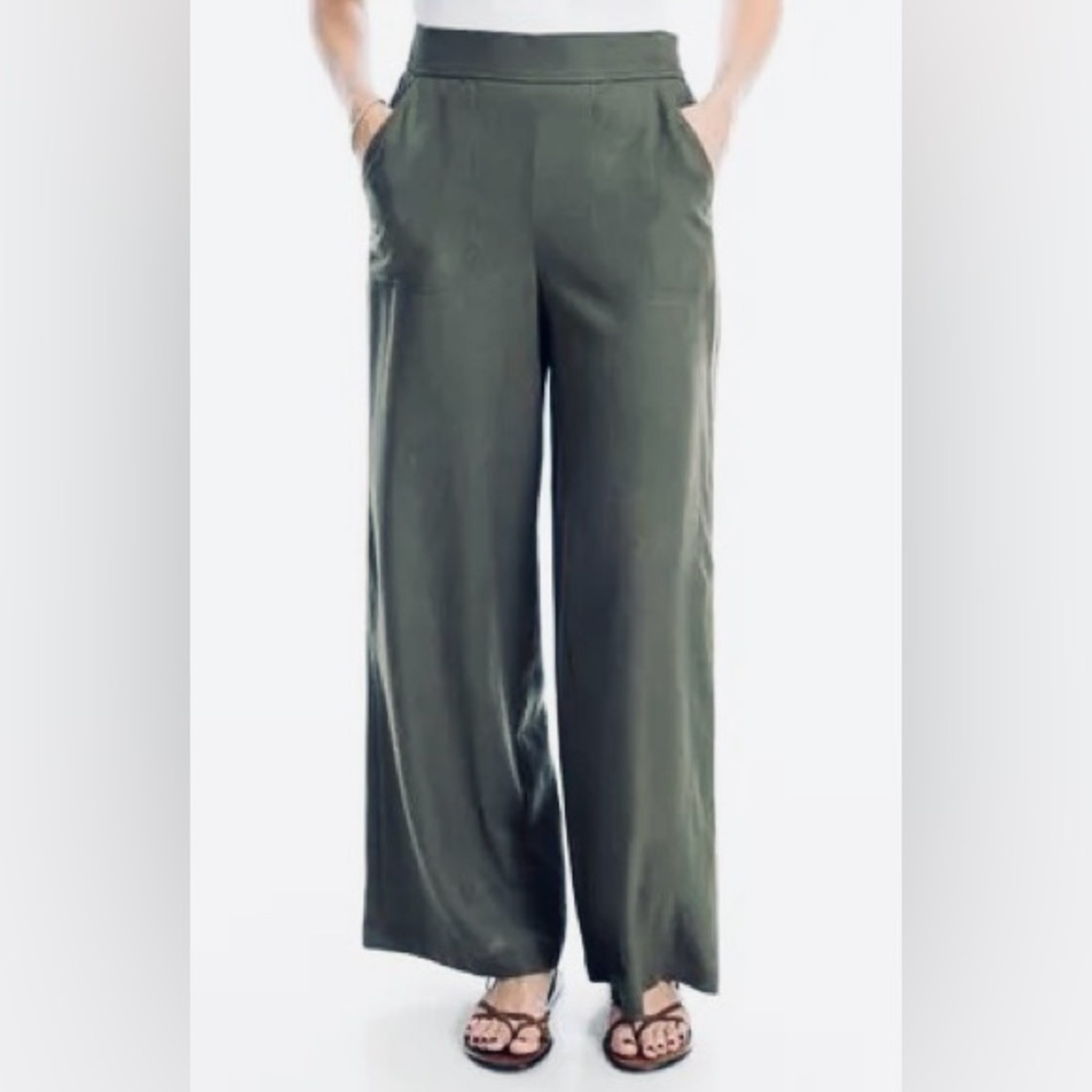 Max studio pants wide leg high rise ,Olive Green Wide-Leg Pants size L